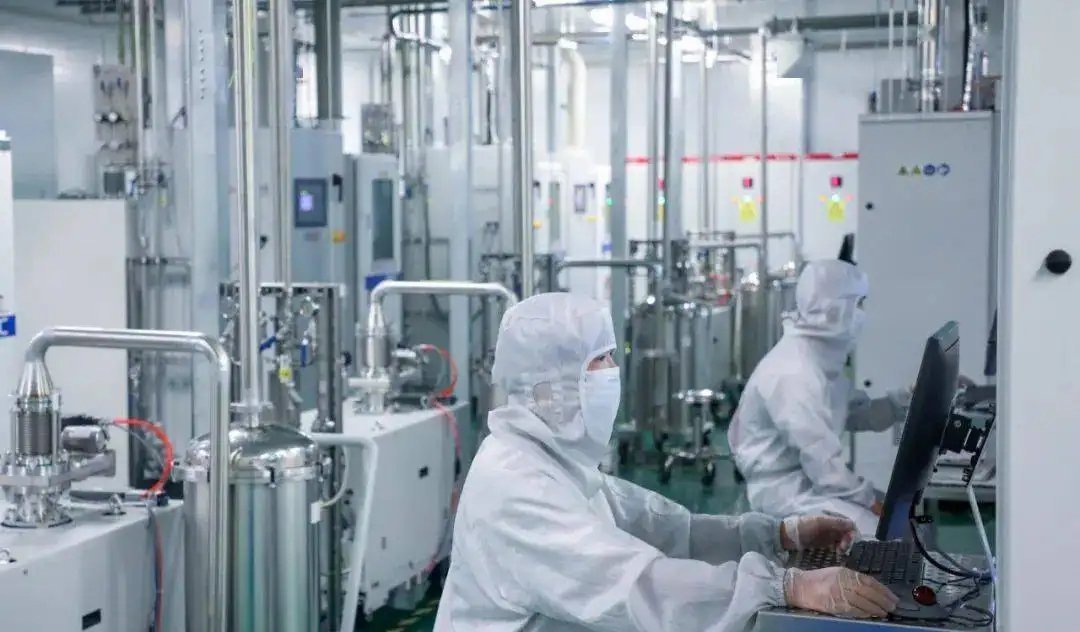 年產(chǎn)能達(dá)20萬片！瀚天天成碳化硅產(chǎn)業(yè)園二期項(xiàng)目竣工，三期產(chǎn)能預(yù)達(dá)140萬片！